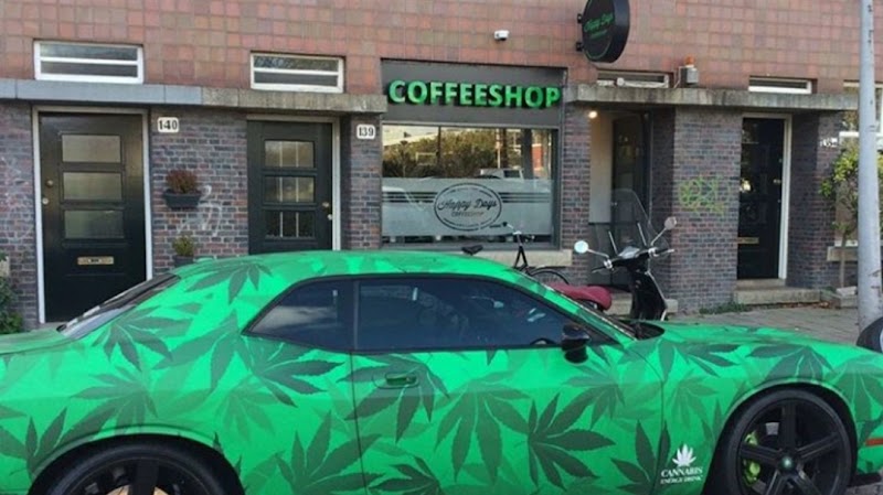 Coffeeshop Happy Days in Amsterdam