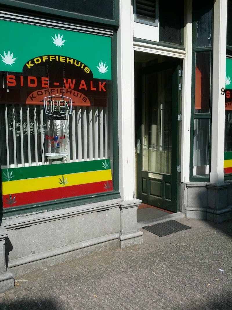 Coffeeshop Side-Walk in Wageningen